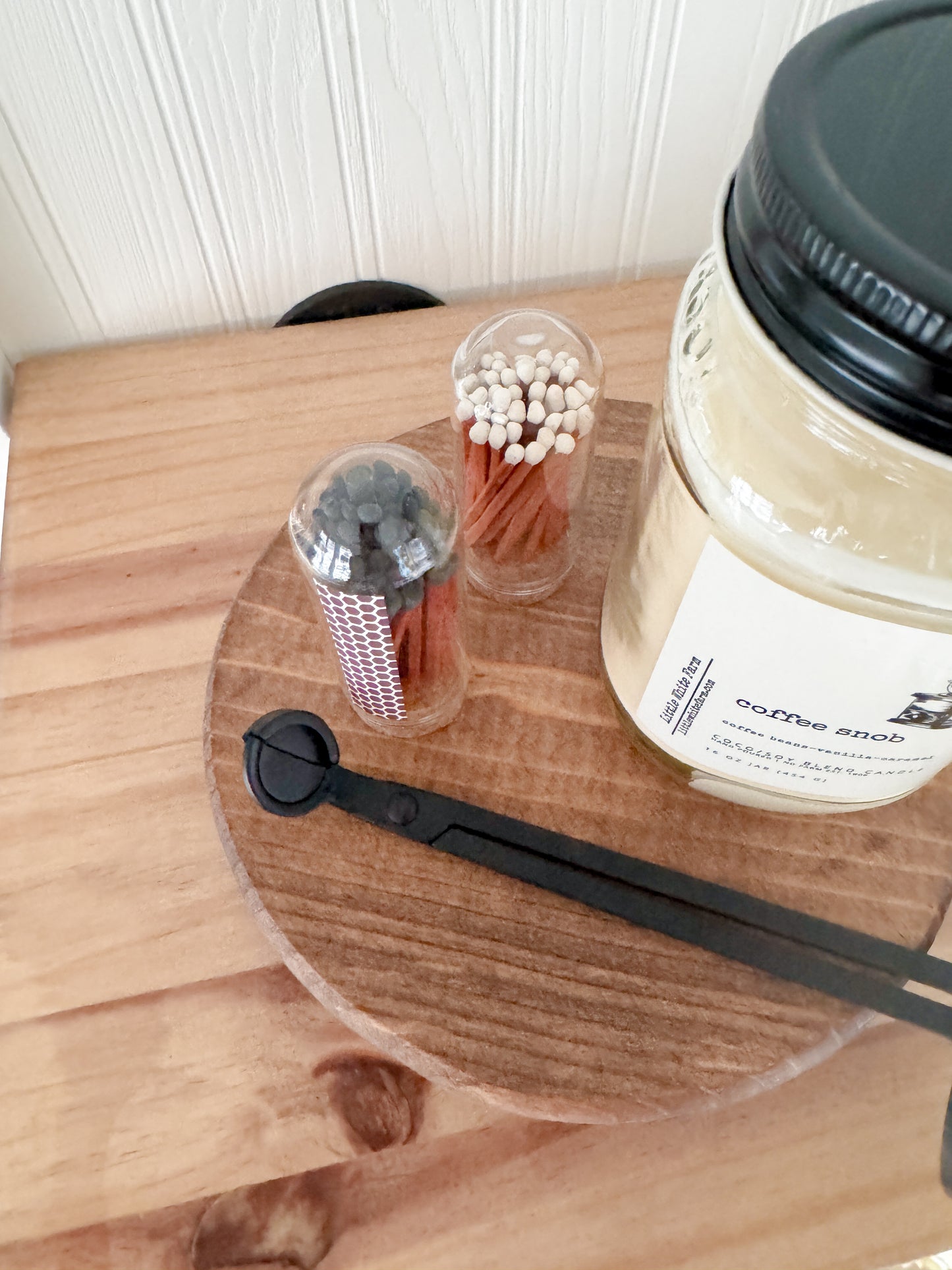 Black Metal Wick Trimmer