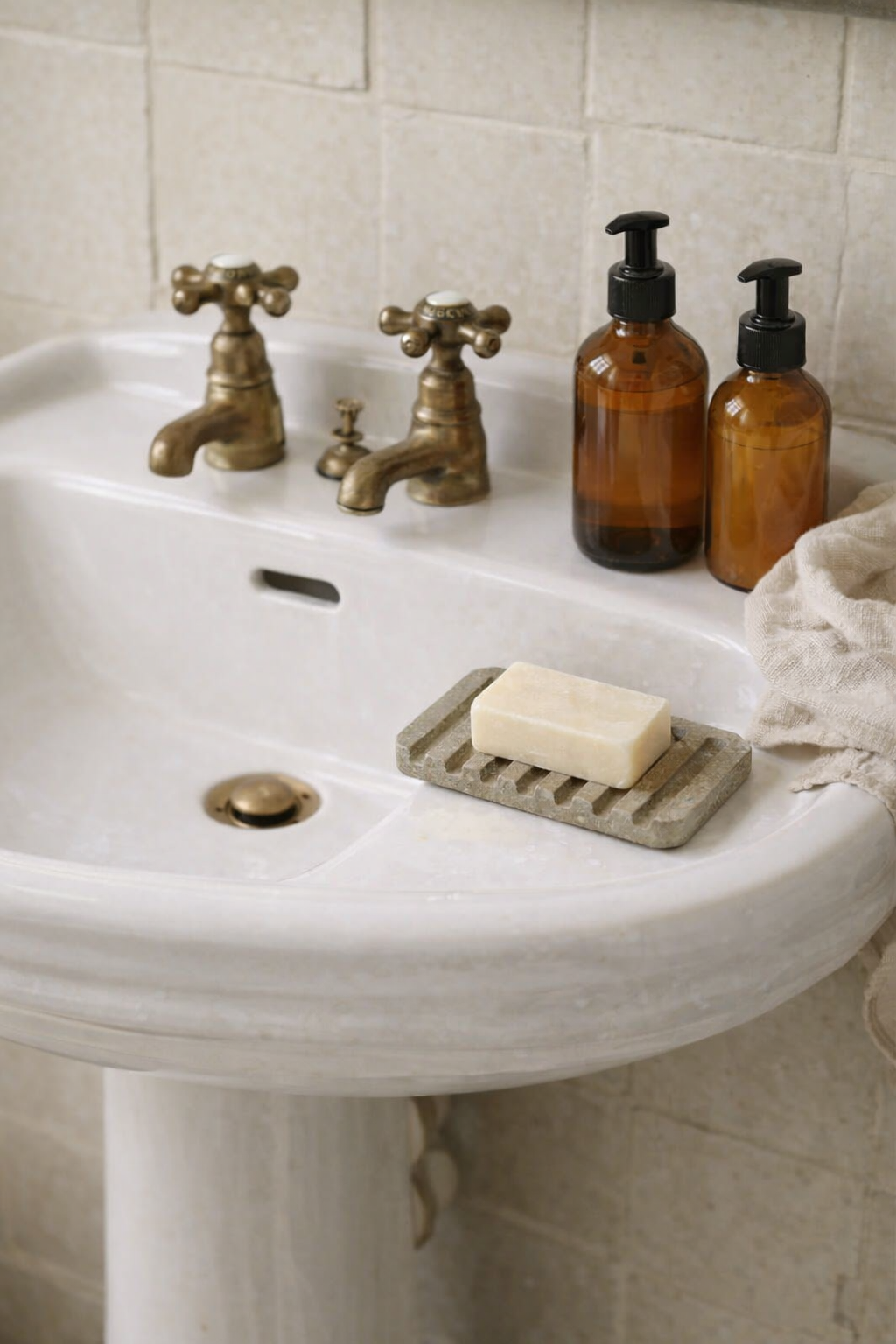 Stone Soap Tray: Brown
